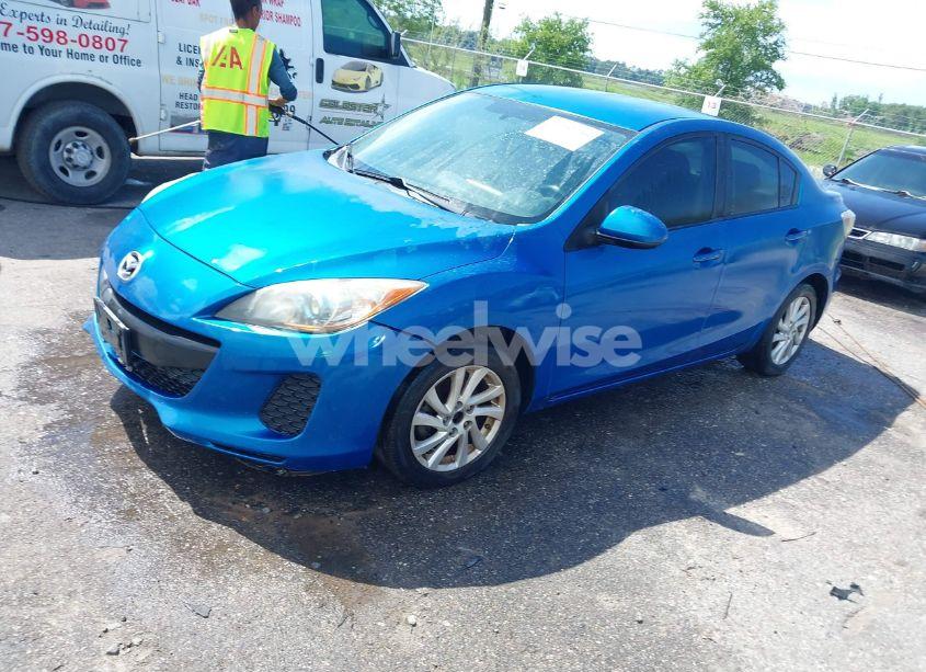 Photo 2 of 2012 Mazda Mazda3 I TOURING (VIN JM1BL1V72C1580040)