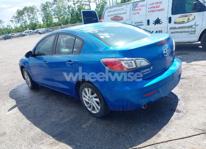 Photo 3 of 2012 Mazda Mazda3 I TOURING (VIN JM1BL1V72C1580040)