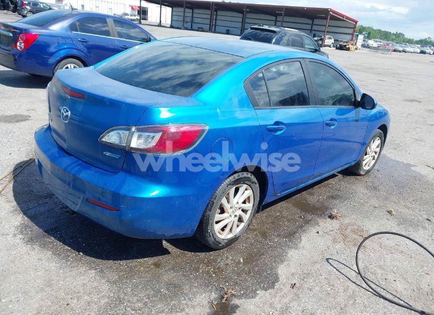 Photo 4 of 2012 Mazda Mazda3 I TOURING (VIN JM1BL1V72C1580040)