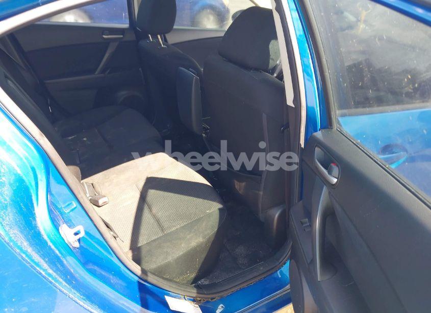 Photo 8 of 2012 Mazda Mazda3 I TOURING (VIN JM1BL1V72C1580040)