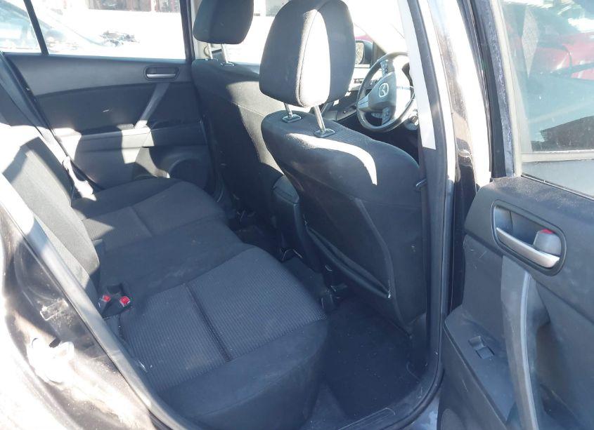 Photo 8 of 2012 Mazda Mazda3 I TOURING (VIN JM1BL1V72C1681188)