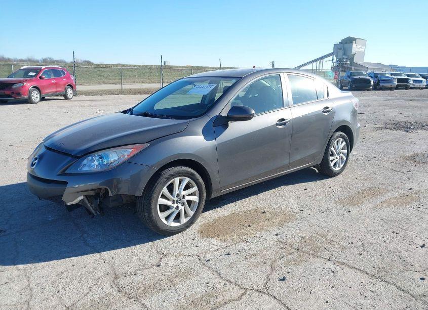 Photo 2 of 2013 Mazda Mazda3 I TOURING (VIN JM1BL1V72D1715521)