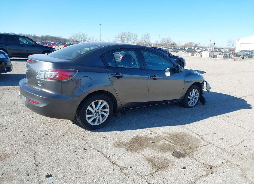 Photo 4 of 2013 Mazda Mazda3 I TOURING (VIN JM1BL1V72D1715521)