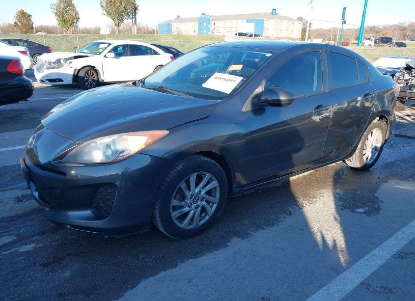 Photo 2 of 2013 Mazda Mazda3 I TOURING (VIN JM1BL1V72D1821970)