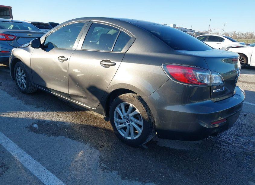 Photo 3 of 2013 Mazda Mazda3 I TOURING (VIN JM1BL1V72D1821970)