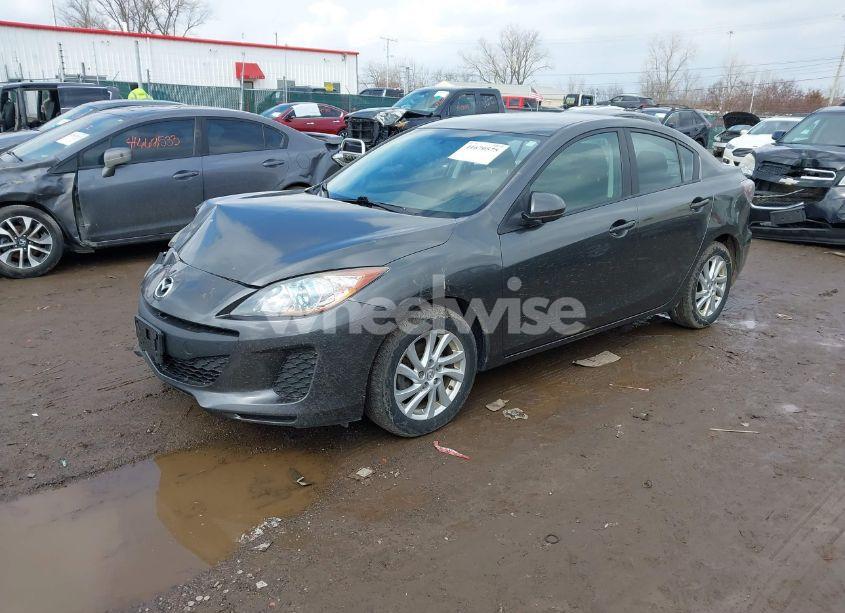Photo 2 of 2012 Mazda Mazda3 I TOURING (VIN JM1BL1V73C1687131)