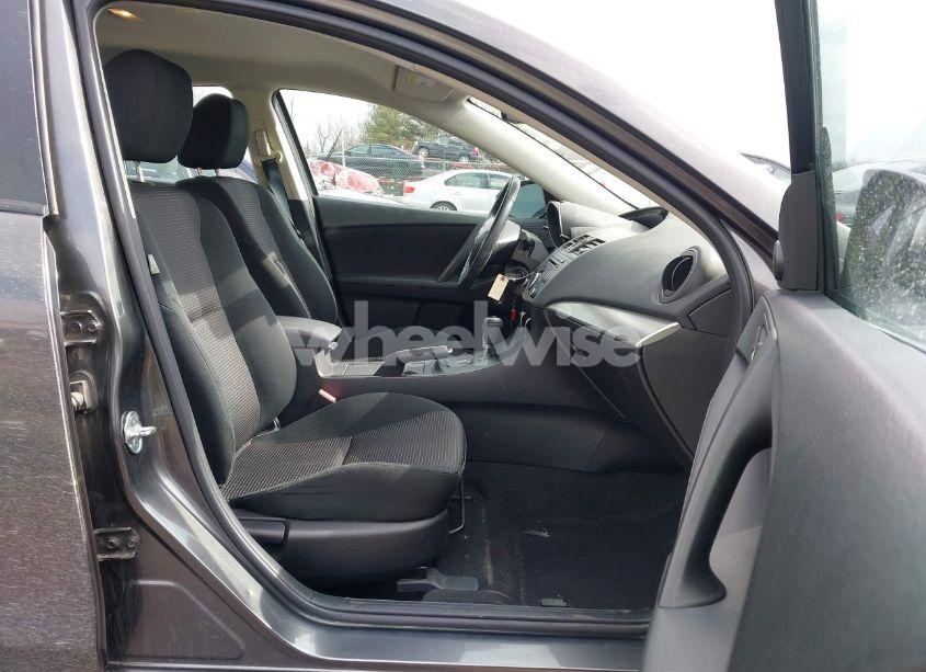 Photo 5 of 2012 Mazda Mazda3 I TOURING (VIN JM1BL1V73C1687131)