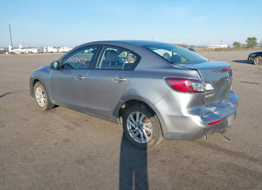 Photo 3 of 2013 Mazda Mazda3 I TOURING (VIN JM1BL1V73D1818303)