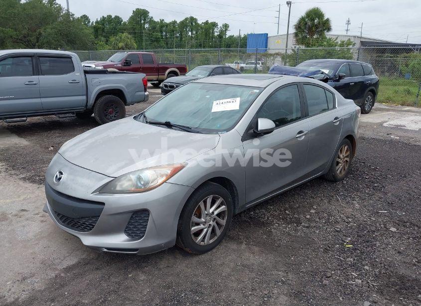 Photo 2 of 2012 Mazda Mazda3 I TOURING (VIN JM1BL1V74C1566172)