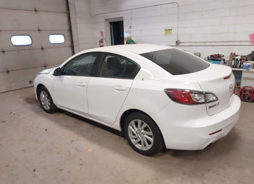 Photo 3 of 2012 Mazda Mazda3 I TOURING (VIN JM1BL1V74C1685551)