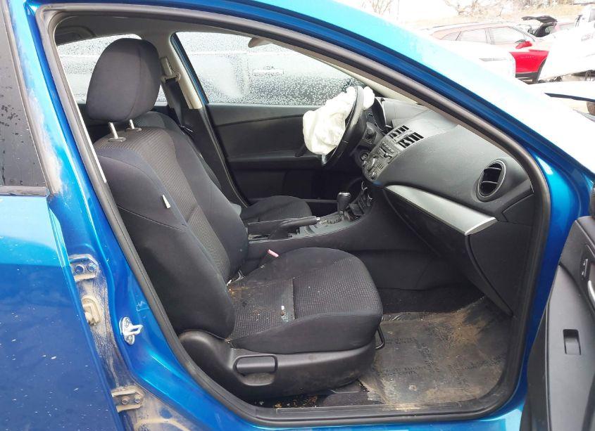 Photo 5 of 2012 Mazda Mazda3 I TOURING (VIN JM1BL1V75C1527509)