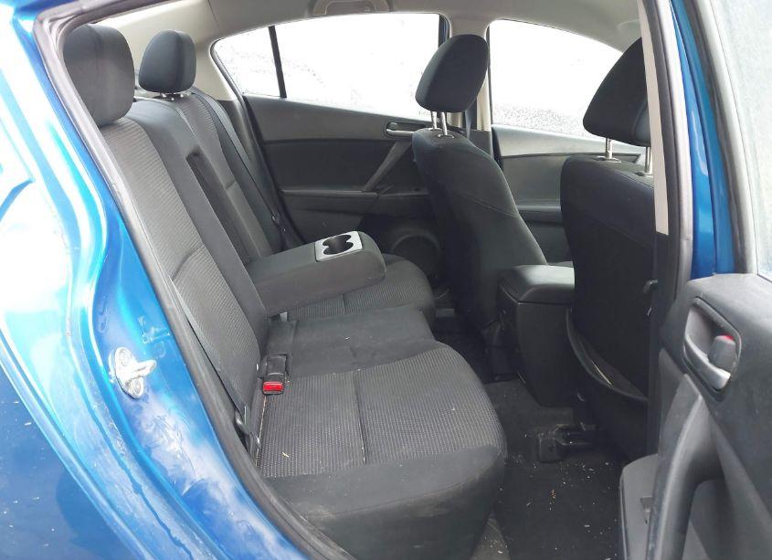 Photo 8 of 2012 Mazda Mazda3 I TOURING (VIN JM1BL1V75C1527509)