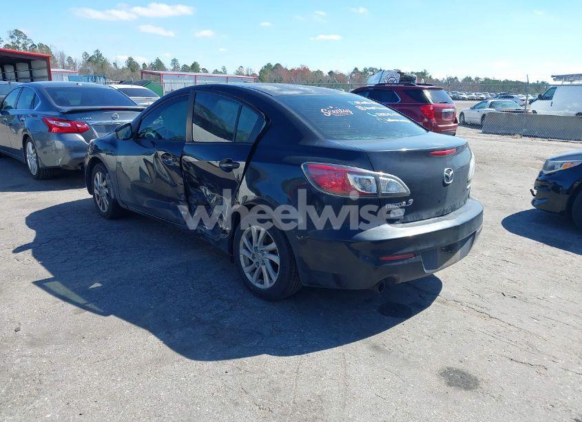 Photo 3 of 2012 Mazda Mazda3 I TOURING (VIN JM1BL1V75C1533861)