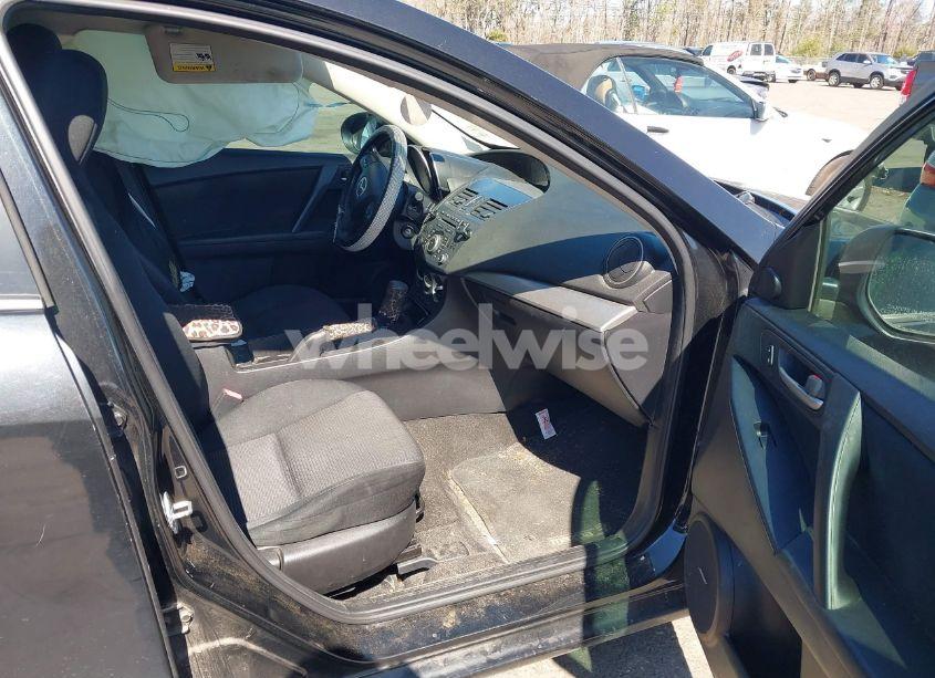 Photo 5 of 2012 Mazda Mazda3 I TOURING (VIN JM1BL1V75C1533861)