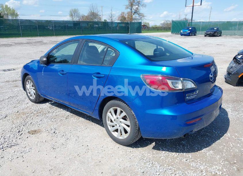 Photo 3 of 2012 Mazda Mazda3 I TOURING (VIN JM1BL1V75C1535707)