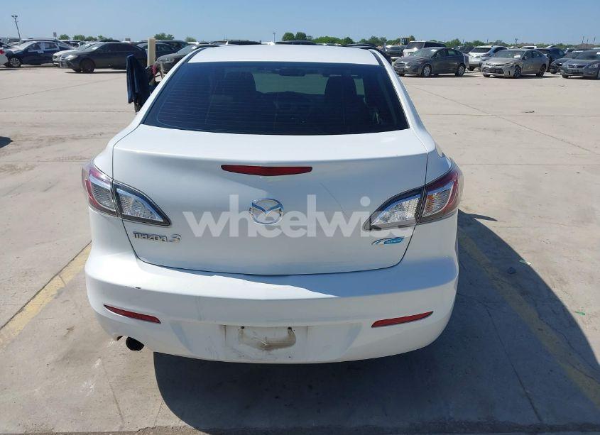 Photo 16 of 2012 Mazda Mazda3 I TOURING (VIN JM1BL1V75C1617727)