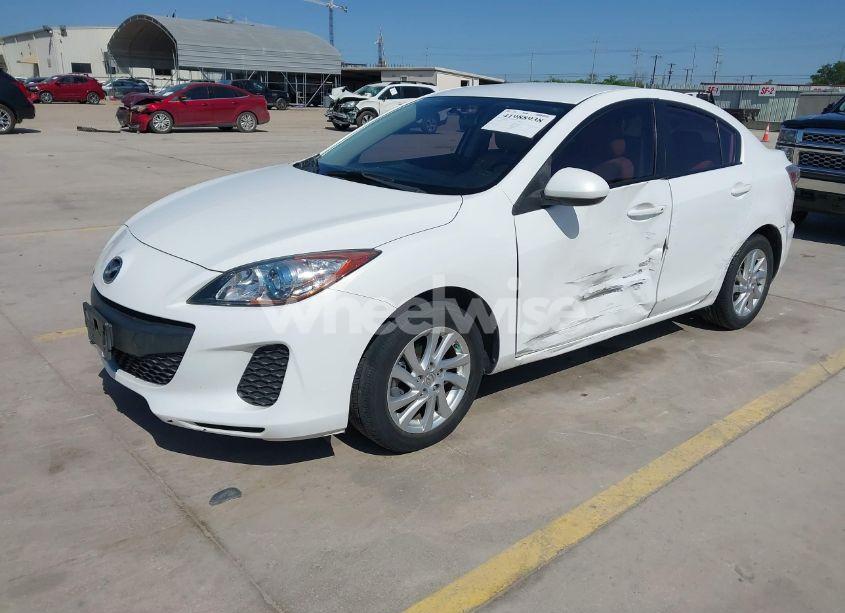 Photo 2 of 2012 Mazda Mazda3 I TOURING (VIN JM1BL1V75C1617727)