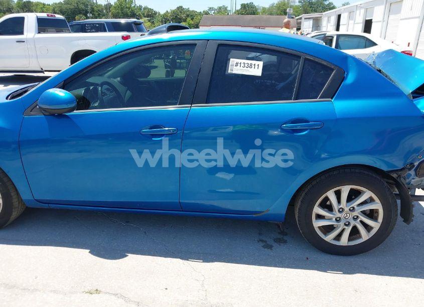 Photo 15 of 2012 Mazda Mazda3 I TOURING (VIN JM1BL1V75C1669505)