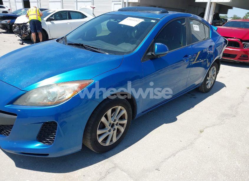 Photo 2 of 2012 Mazda Mazda3 I TOURING (VIN JM1BL1V75C1669505)