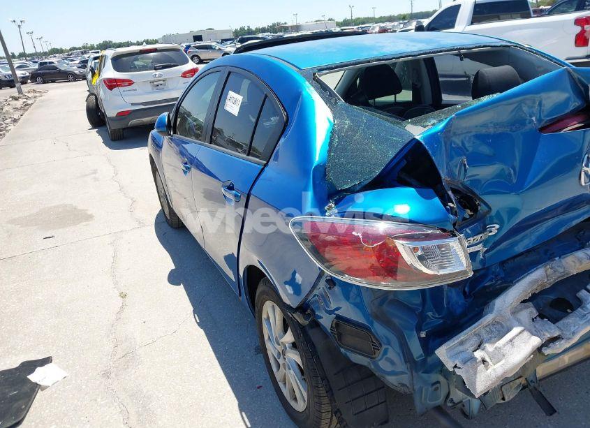 Photo 3 of 2012 Mazda Mazda3 I TOURING (VIN JM1BL1V75C1669505)