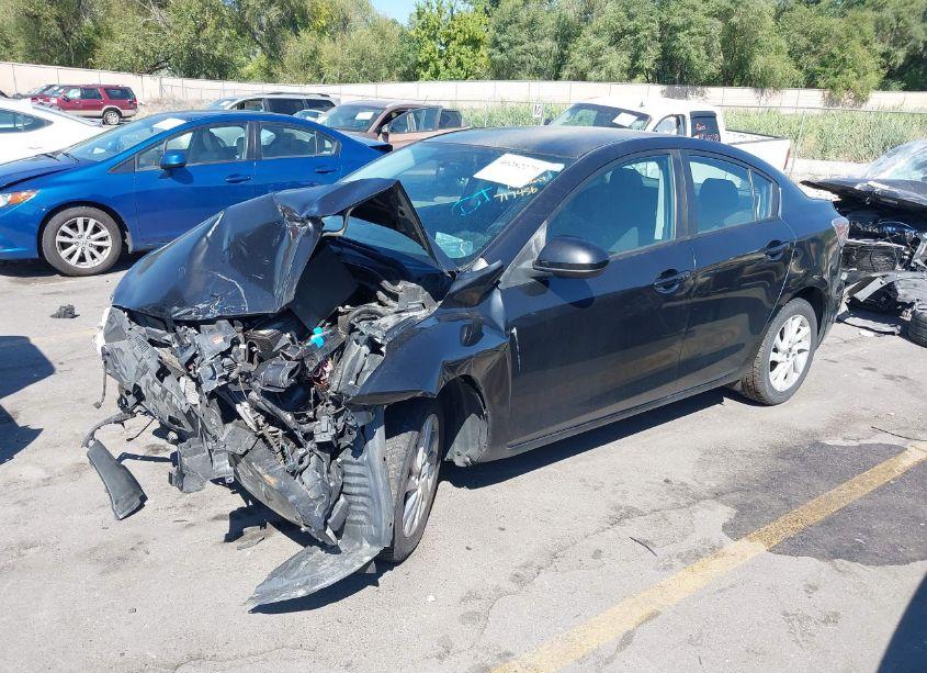 Photo 2 of 2013 Mazda Mazda3 I TOURING (VIN JM1BL1V75D1717456)