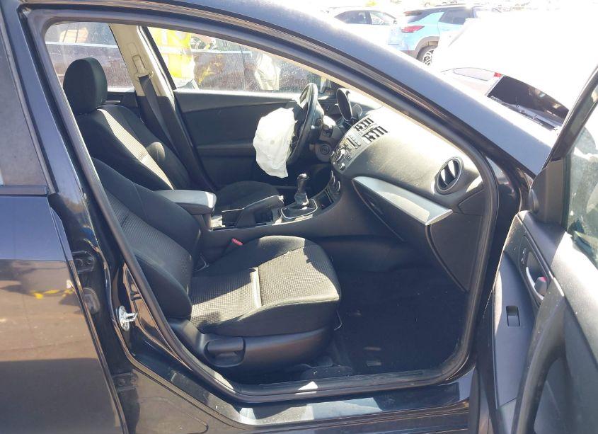 Photo 5 of 2013 Mazda Mazda3 I TOURING (VIN JM1BL1V75D1717456)