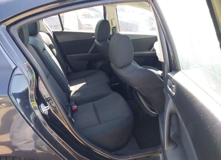 Photo 8 of 2013 Mazda Mazda3 I TOURING (VIN JM1BL1V75D1717456)