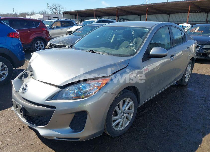 Photo 2 of 2013 Mazda Mazda3 I TOURING (VIN JM1BL1V75D1718008)
