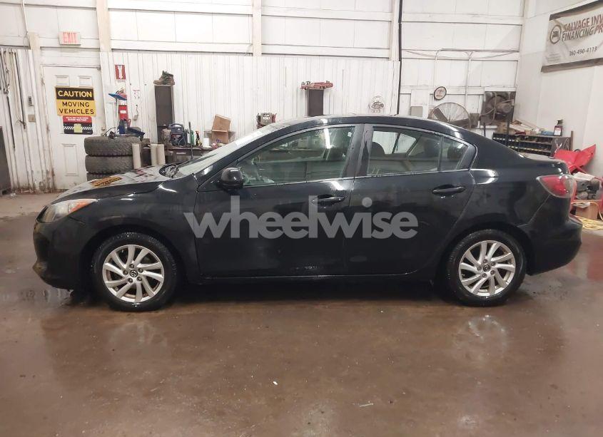 Photo 14 of 2013 Mazda Mazda3 I TOURING (VIN JM1BL1V75D1758010)