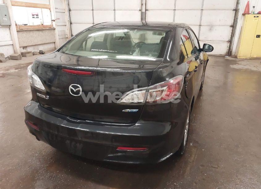 Photo 4 of 2013 Mazda Mazda3 I TOURING (VIN JM1BL1V75D1758010)
