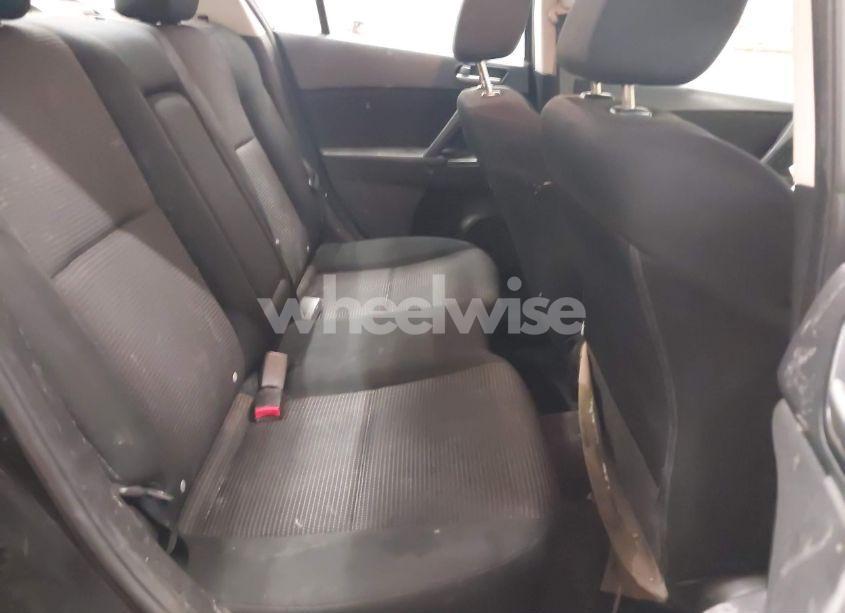 Photo 8 of 2013 Mazda Mazda3 I TOURING (VIN JM1BL1V75D1758010)