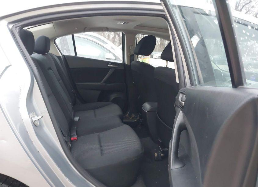 Photo 8 of 2012 Mazda Mazda3 I TOURING (VIN JM1BL1V76C1644306)