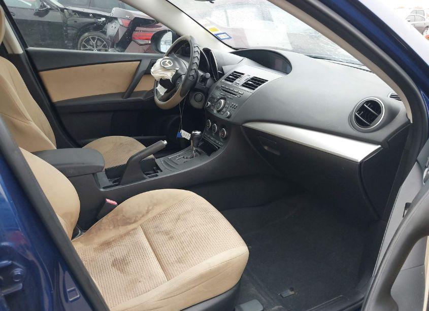 Photo 5 of 2013 Mazda Mazda3 I TOURING (VIN JM1BL1V76D1746738)