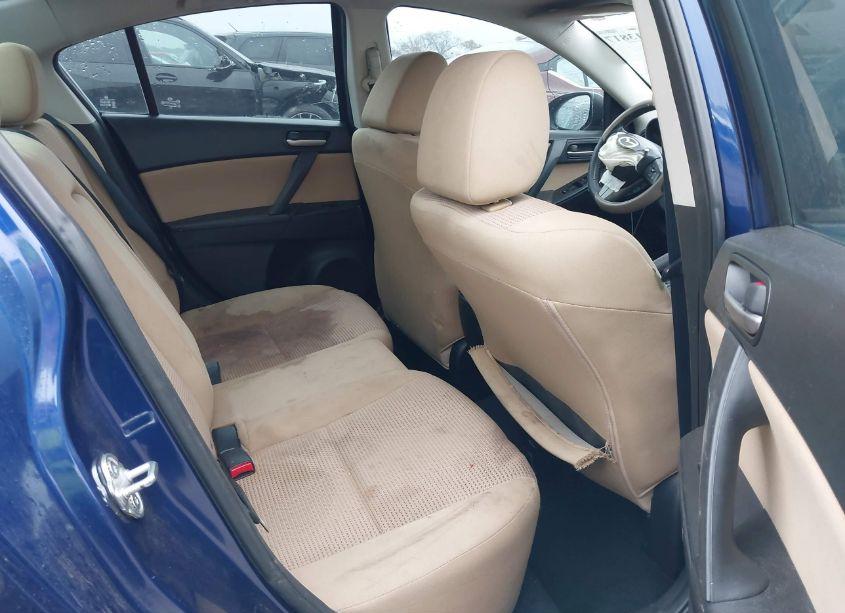 Photo 8 of 2013 Mazda Mazda3 I TOURING (VIN JM1BL1V76D1746738)