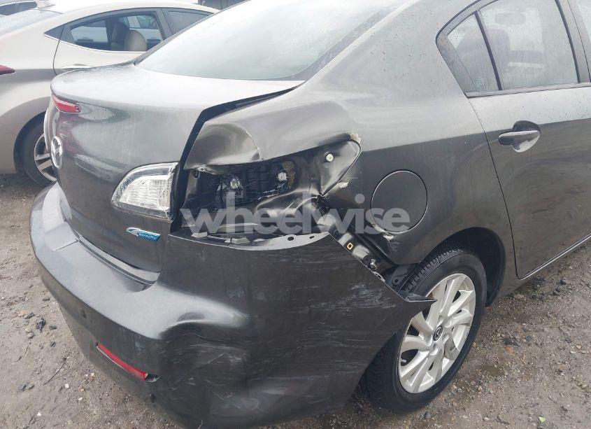 Photo 6 of 2013 Mazda Mazda3 I TOURING (VIN JM1BL1V76D1790397)