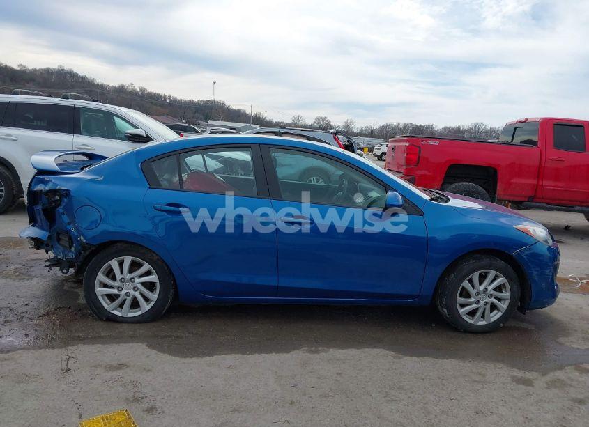 Photo 14 of 2012 Mazda Mazda3 I TOURING (VIN JM1BL1V77C1577084)