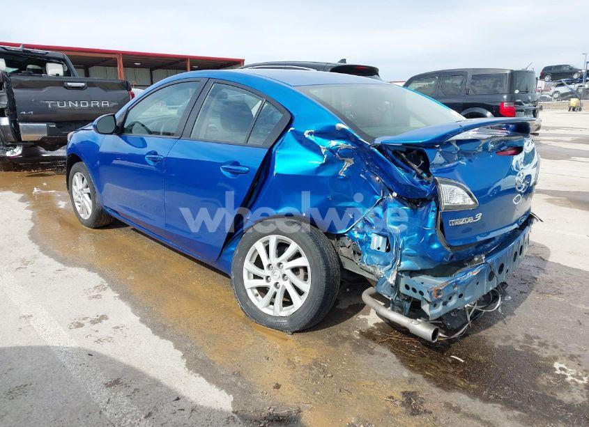 Photo 3 of 2012 Mazda Mazda3 I TOURING (VIN JM1BL1V77C1577084)