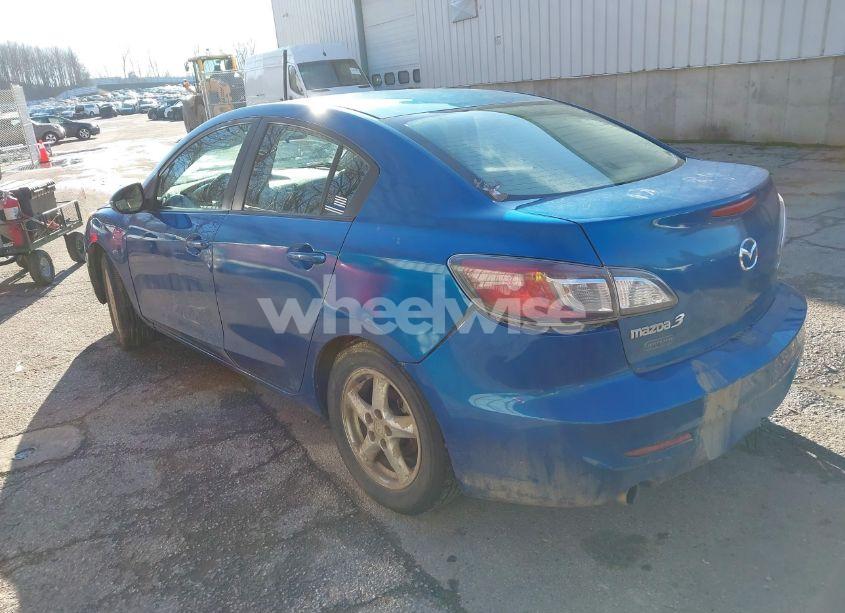 Photo 3 of 2012 Mazda Mazda3 (VIN JM1BL1V77C1580874)