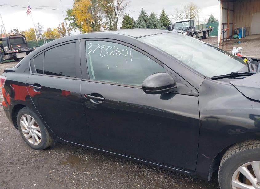 Photo 13 of 2012 Mazda Mazda3 I TOURING (VIN JM1BL1V77C1648557)