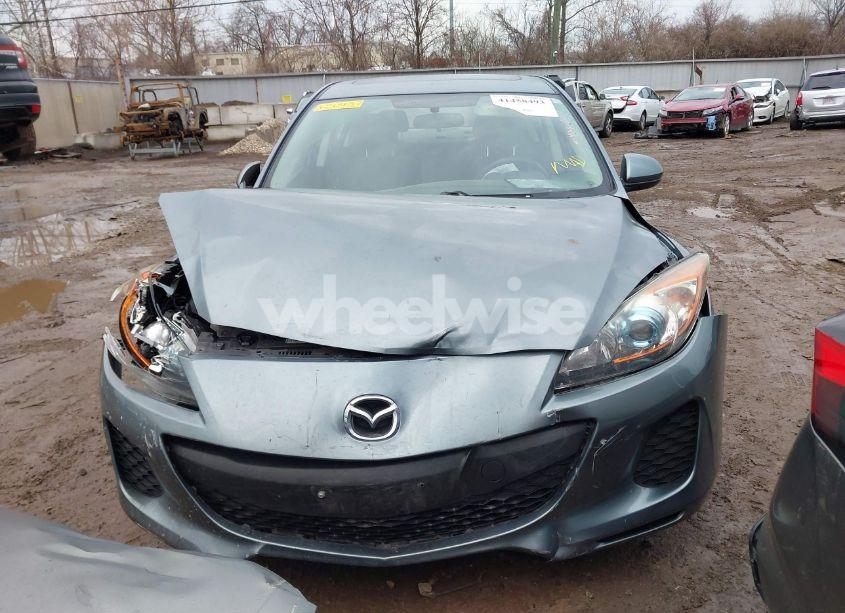 Photo 12 of 2012 Mazda Mazda3 I TOURING (VIN JM1BL1V77C1650437)