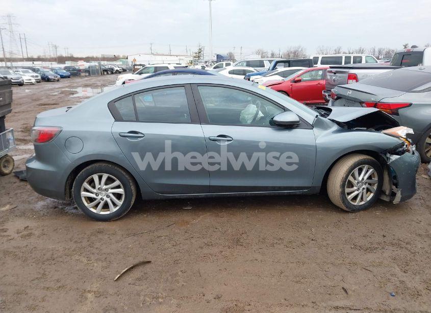Photo 13 of 2012 Mazda Mazda3 I TOURING (VIN JM1BL1V77C1650437)