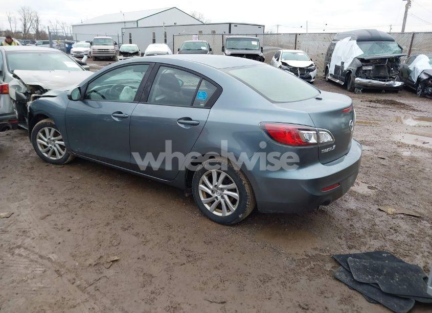 Photo 3 of 2012 Mazda Mazda3 I TOURING (VIN JM1BL1V77C1650437)