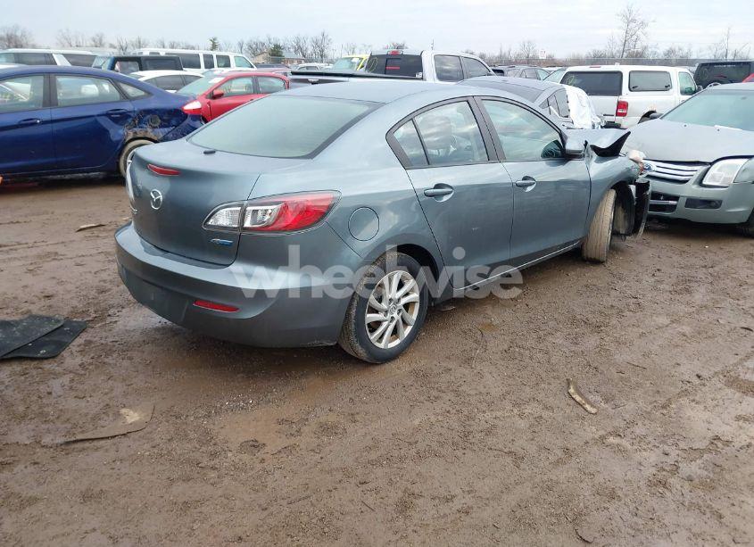 Photo 4 of 2012 Mazda Mazda3 I TOURING (VIN JM1BL1V77C1650437)
