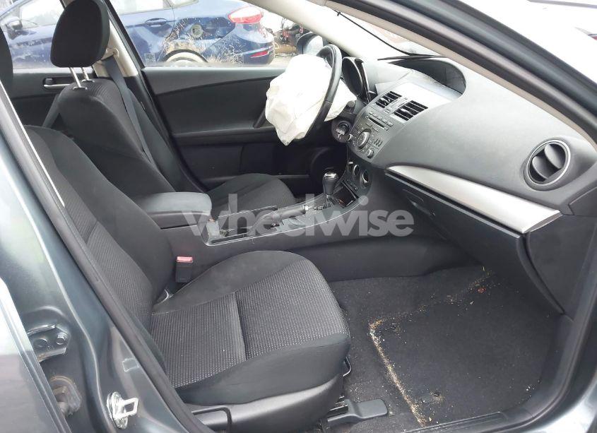 Photo 5 of 2012 Mazda Mazda3 I TOURING (VIN JM1BL1V77C1650437)