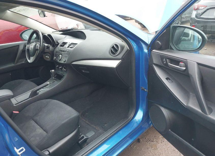 Photo 5 of 2012 Mazda Mazda3 I TOURING (VIN JM1BL1V77C1668078)