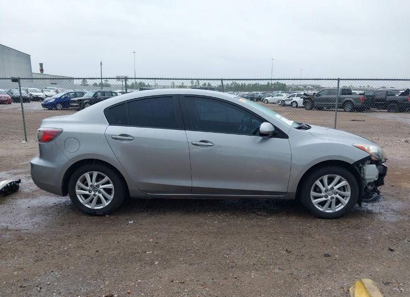 Photo 14 of 2012 Mazda Mazda3 I TOURING (VIN JM1BL1V78C1532476)