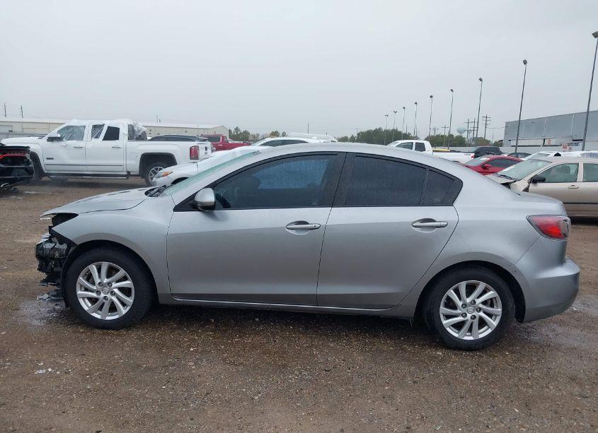 Photo 15 of 2012 Mazda Mazda3 I TOURING (VIN JM1BL1V78C1532476)