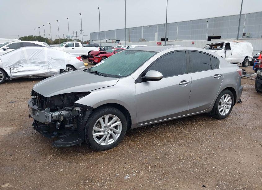 Photo 2 of 2012 Mazda Mazda3 I TOURING (VIN JM1BL1V78C1532476)