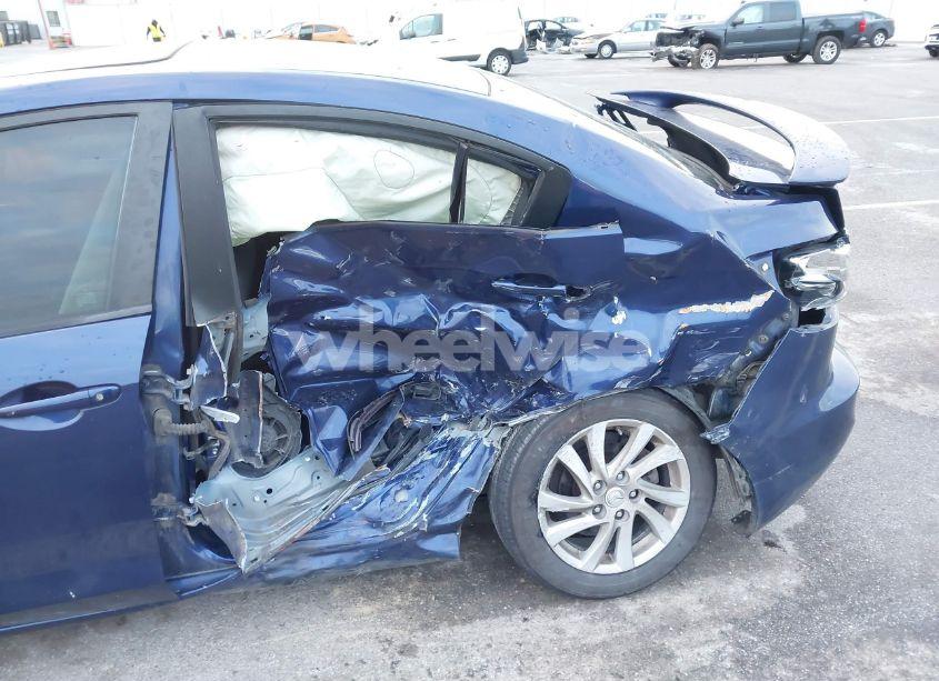 Photo 6 of 2012 Mazda Mazda3 I TOURING (VIN JM1BL1V78C1574419)