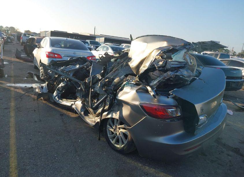 Photo 3 of 2012 Mazda Mazda3 (VIN JM1BL1V78C1613218)